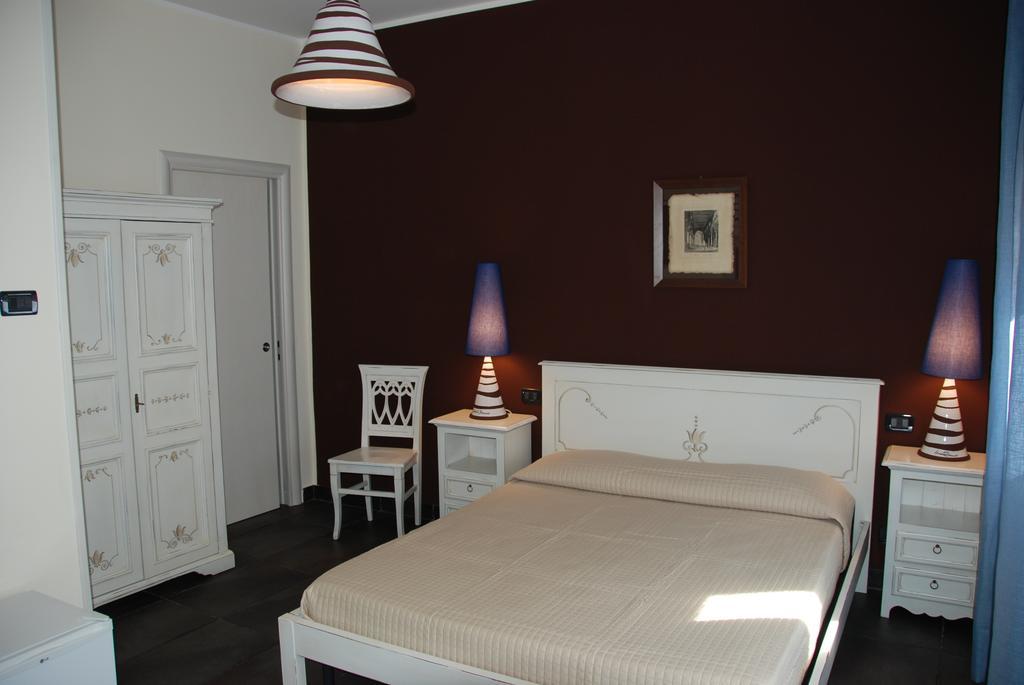 Locanda Del Drago Монреале Екстериор снимка